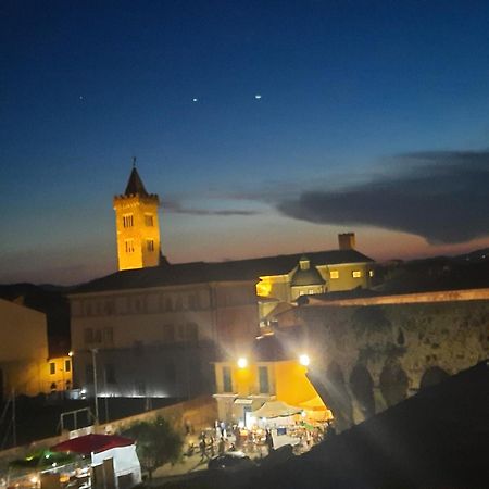 Opera Apartment Sarzana Luaran gambar