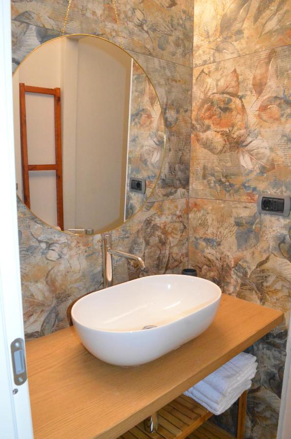 Opera Apartment Sarzana Luaran gambar